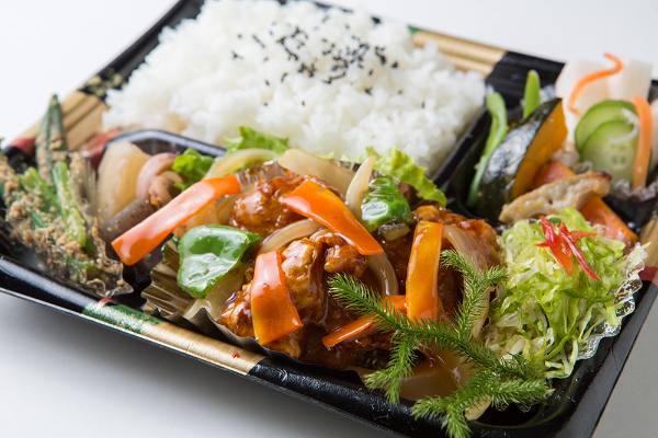 若鳥の中華甘酢弁当